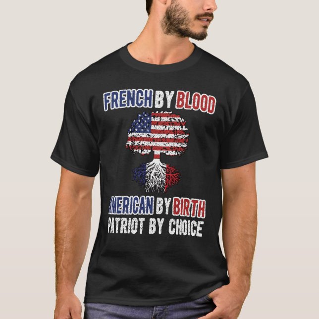T-shirt Drapeau mi-français mi-américain France USA (Devant)