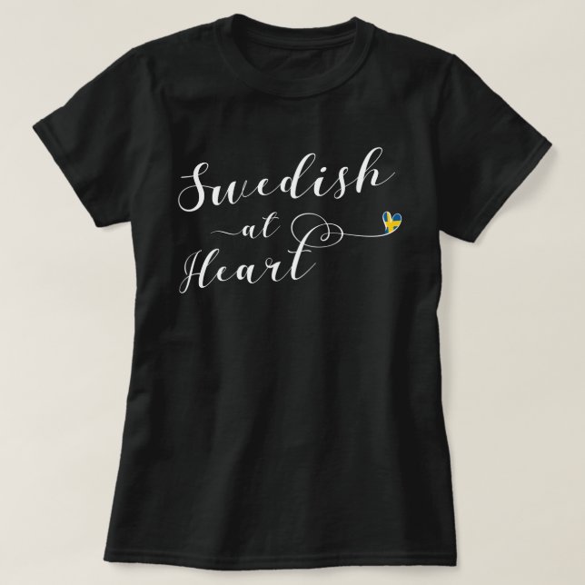 T-shirt Drapeau suédois au coeur, Suède (Design devant)