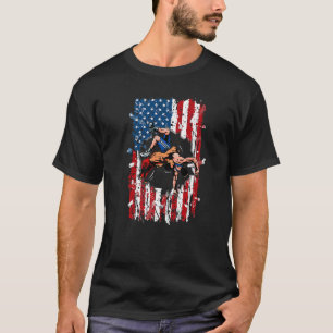 T-shirt Drapeau vintage américain luttant contre le drapea