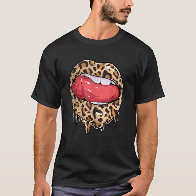 T-shirt Dripping Lips Kiss Leopard Cheetah Print Funny  (Devant)
