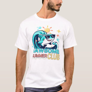 T-shirt drôle de requin de club d'été génial et am