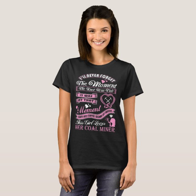 T-shirt du mineur de princesse This Girl Loves Her (Devant entier)