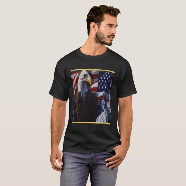 T-shirt Eagle chauve une statue de la liberté un drapeau (Devant entier)