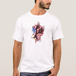 T-shirt Eagle et style d'illustration de tatouage de