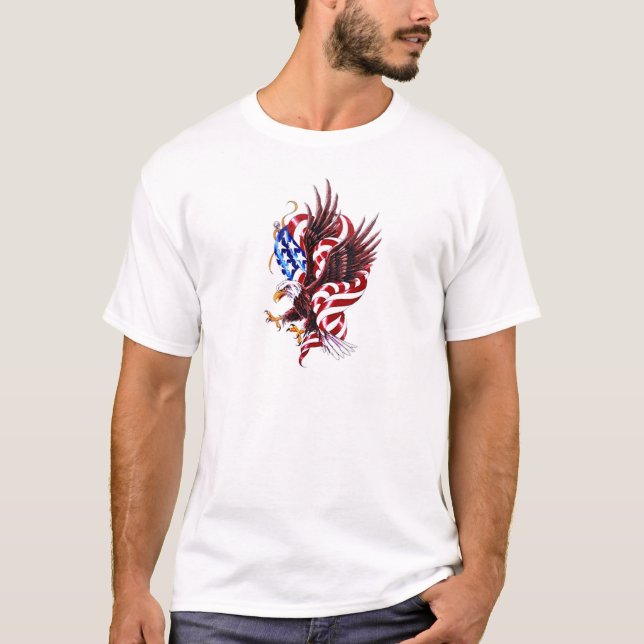 T-shirt Eagle et style d'illustration de tatouage de (Devant)