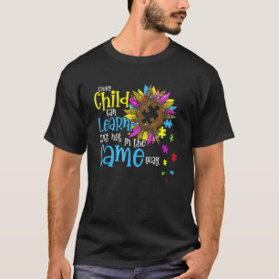 T-shirt Éducation spéciale pour l'autisme Chaque enfant pe