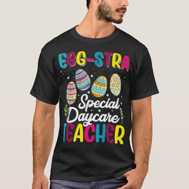 T-shirt Eggstra Costume d'enseignant spécial garderie Happ (Devant)