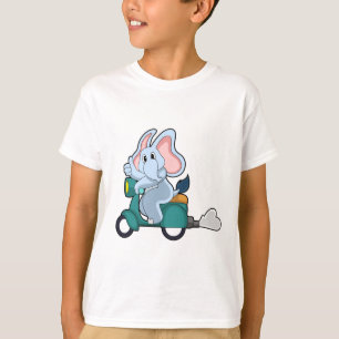 T-shirt Elephant comme vélo avec scooter