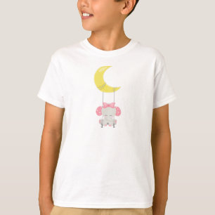 T-shirt Eléphant Sur Une Coupe, Eléphant Mignonne, Couronn