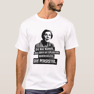 T-shirt Elizabeth Warren : Elle A Persisté