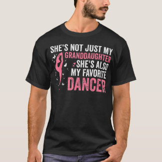 T-shirt Elle nest pas seulement ma petite-fille, elle est 