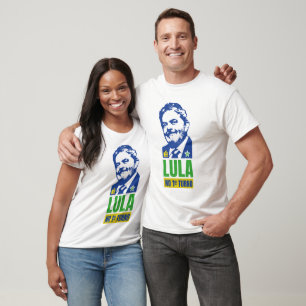 T-shirt Em 2022 é Lula no primeiro turno eleições Brasil T