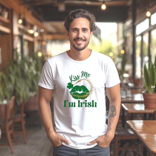 T-shirt Embrasse-moi Je suis Irlandais Lips et Shamrock Ho (Créateur téléchargé)
