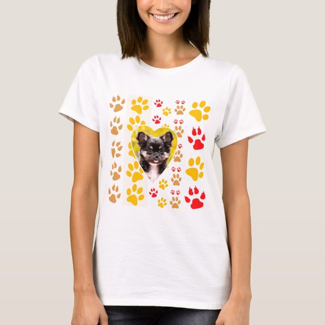 T-shirt Empreintes de pattes cardiaques du Chihuahua (Devant)