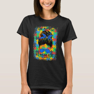 T-shirt En Avril Nous Portons Un Chignon Sale Bleu Profess
