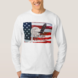 T-shirt En Dieu, nous faisons confiance à la chemise à man