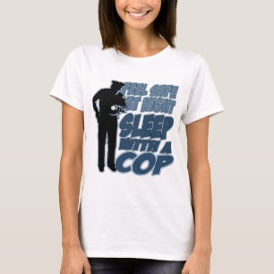 T-shirt En sécurité de sentir, sommeil avec une cannette