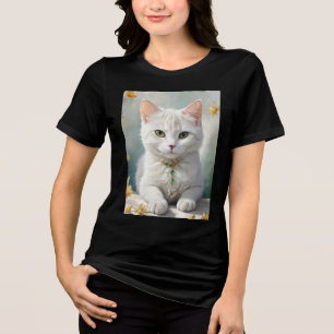 T-shirt En Tri-matière Portrait d'un chat mignon avec bijoux.