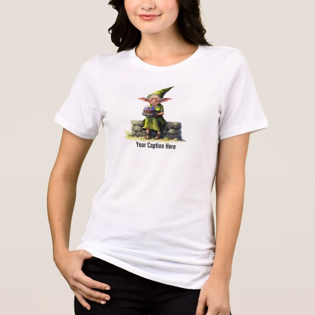 T-shirt En Tri-matière Un elfe arrosé tenant un délicieux gâteau (Recto)