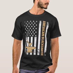 T-shirt Enclume et marteau de forge de drapeau américain n