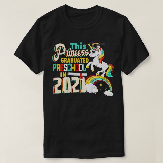T-shirt Enfants Cette Princesse Diplômée En 2021 Uni (Design devant)