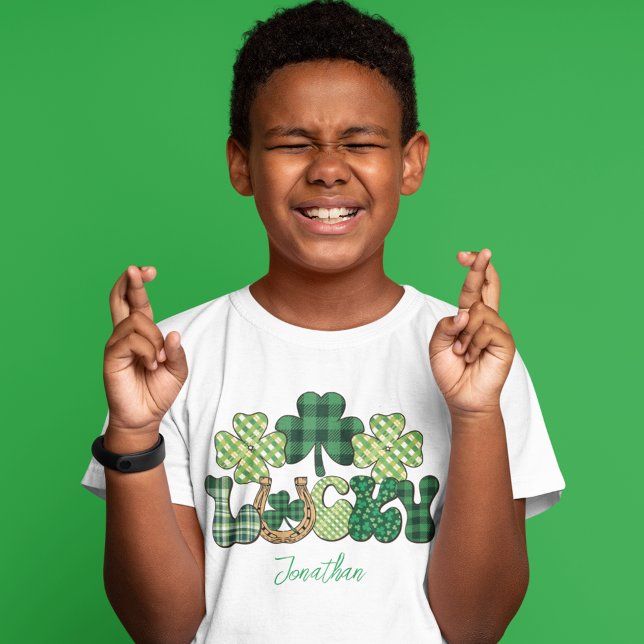 T-shirt Enfants en Jour de la Saint Patrick Lucky personna (Personalized Lucky St Patricks Day kids T-Shirt)