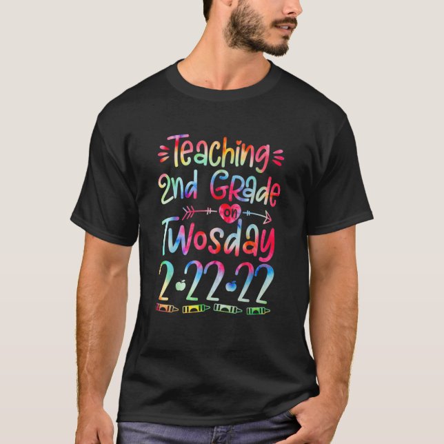 T-shirt Enseignement 2E Année Le Jour 2/22/2022 Mage Drôle (Devant)