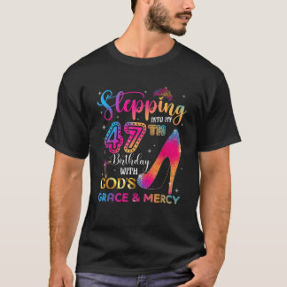 T-shirt Entrez dans mon 47e anniversaire avec la grâce de 