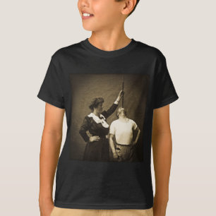 T-shirt Épée Swallower et phénomènes vintages de numéro de