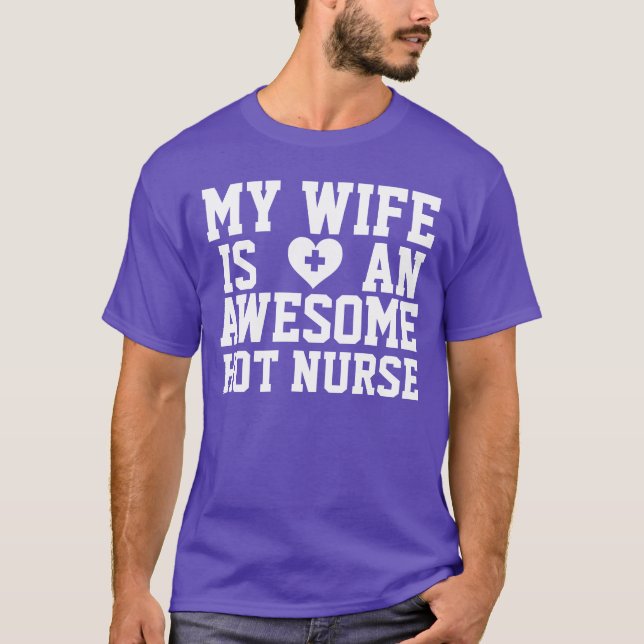 T-shirt Épouse d'infirmière (Devant)