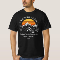 Équipe de camping Famille moderne tenue coordonnée