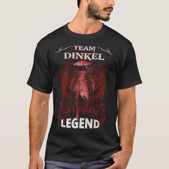 T-shirt Équipe DINKEL - Une LÉGENDE sans fin (Devant)