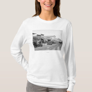 T-shirt Équipes de boeuf le long de rue principale de