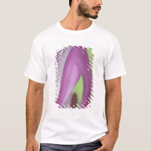T-shirt États-Unis, Washington. Gros plan de fleur de magn