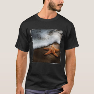 T-shirt Étoiles de mer seules sur la plage