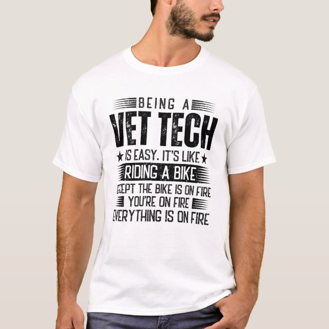 T-shirt Être Un Vet Tech Est Facile (Devant)