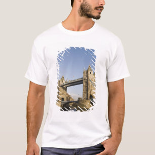 T-shirt Europe, ANGLETERRE, Londres : Pont de la Tour / Ta