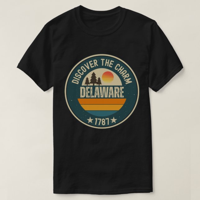 T-shirt Explore Delaware- Designs for Every Lover (Design devant)