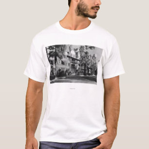 T-shirt Extérieur d'auberge de mission de rive,