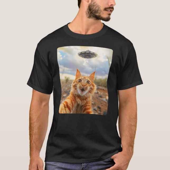 T-shirt Extraterrestrial Encounter Cat Selfie with UFO (3) (Devant)