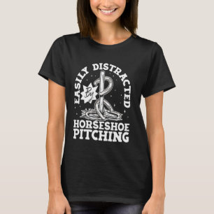 T-shirt Facilement Distrait Par Le Lancer De Fer À Cheval 