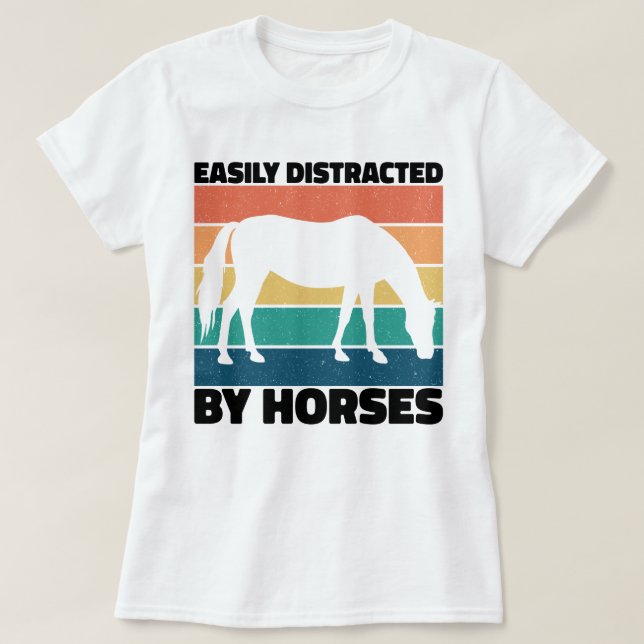 T-shirt Facilement Distrait Par Les Chevaux Élevant Cool A (Design devant)