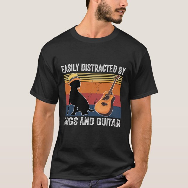 T-shirt Facilement Distrait Par Les Chiens Et La Guitare (Devant)