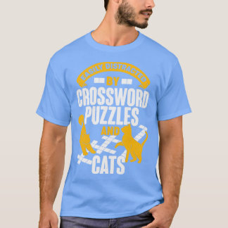 T-shirt Facilement Distrait Par Les Mots Croisés Et Les Ca