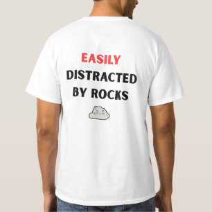 T-shirt Facilement Distrait Par Les Rochers