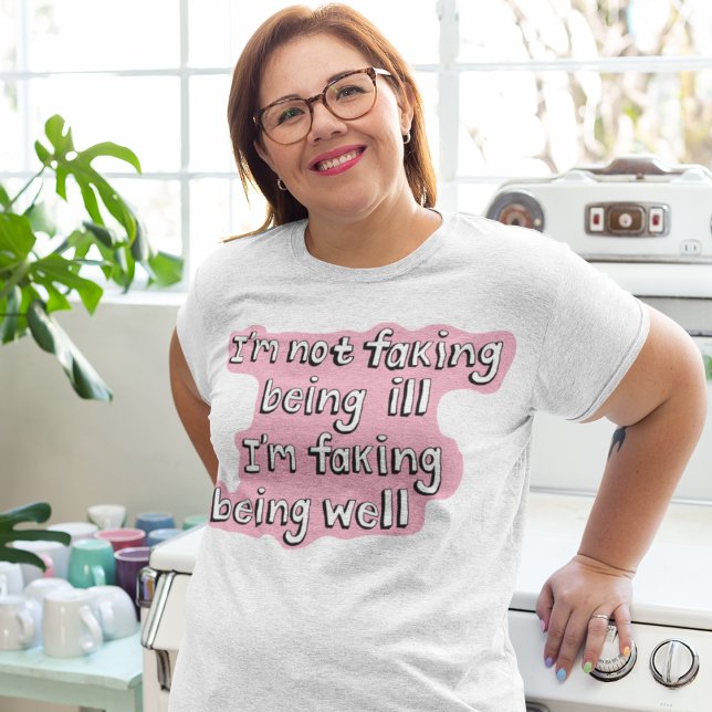T-shirt Faking bien Invisible (Créateur téléchargé)
