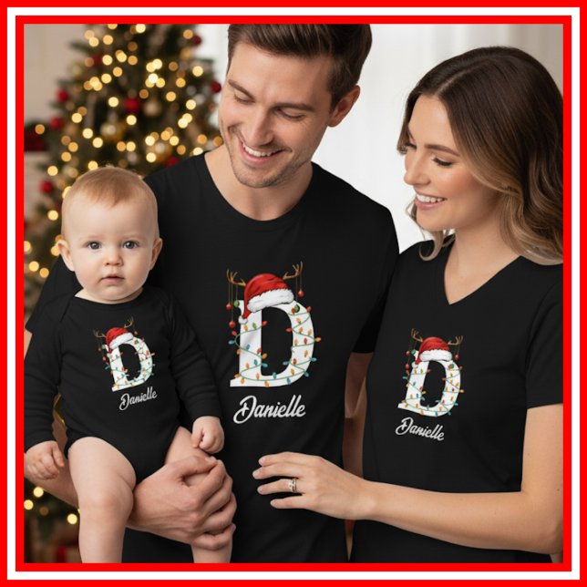 T-shirt Famille Monogramme Antlers de Noël Santa Hat (Créateur téléchargé)