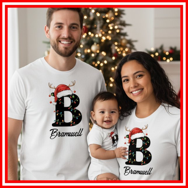 T-shirt Famille Monogramme Antlers de Noël Santa Hat (Créateur téléchargé)