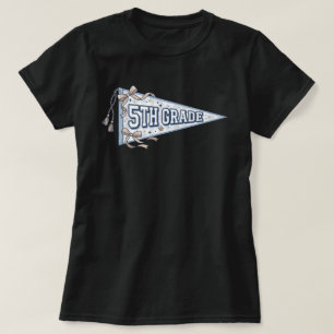 T-shirt Fanion rétro de 5e année avec nœud coquette