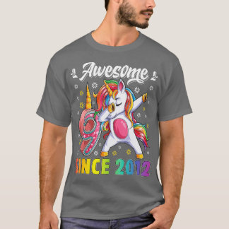 T-shirt fantastique dabbing unicorn anniversaire 9 ans fil